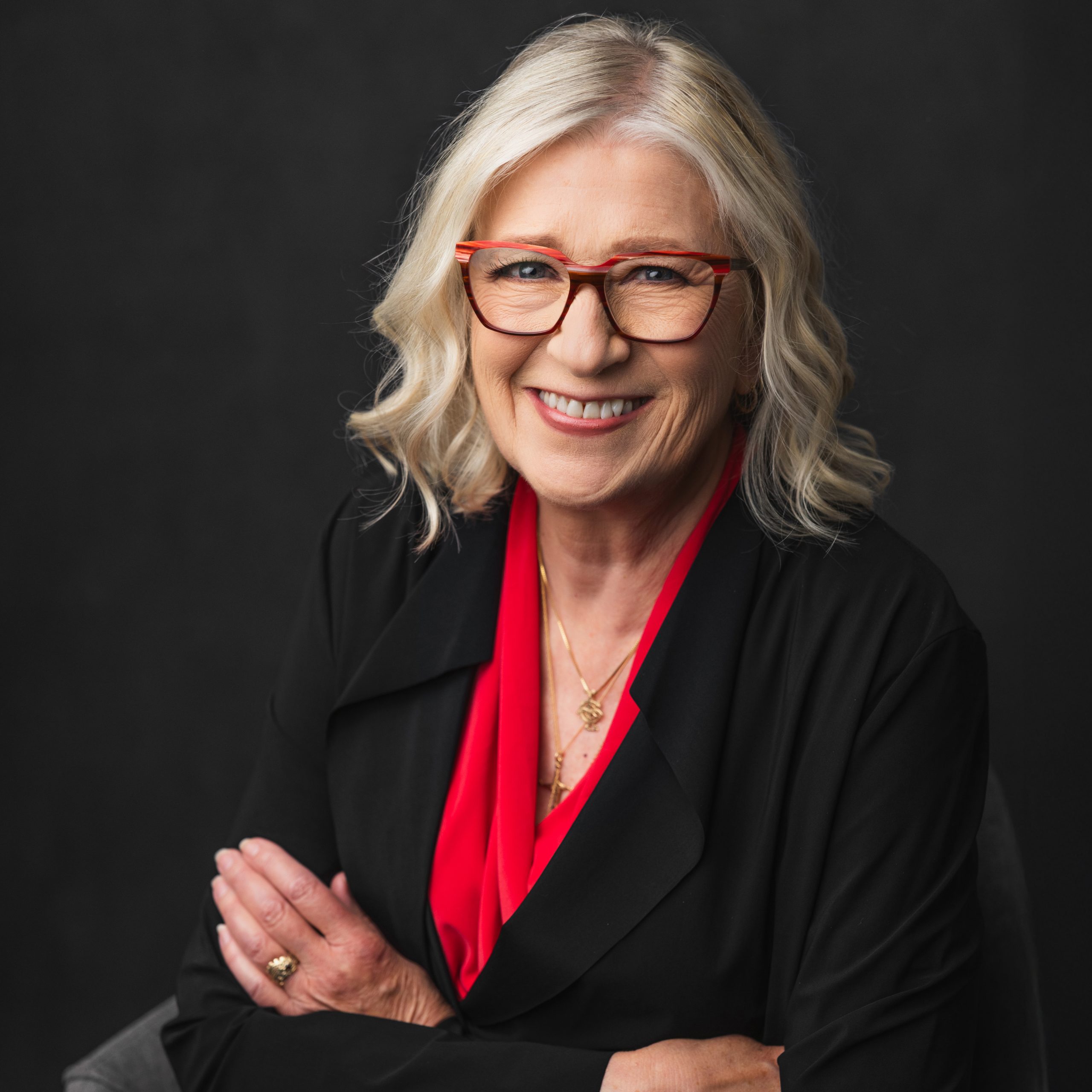 Photo of Leslie Adrienne Miller